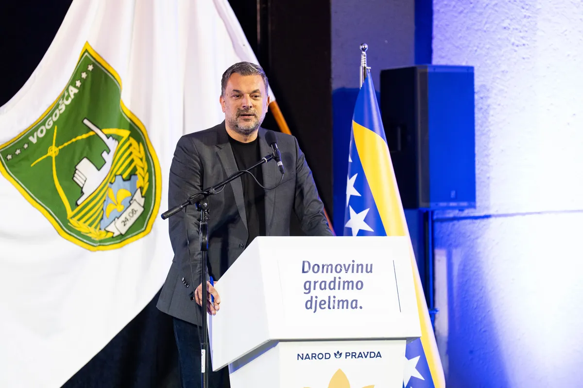 Konaković: Komšić i DF su kreirali osovinu HDZ-SNSD, pristali su i na Čovićevu mantru