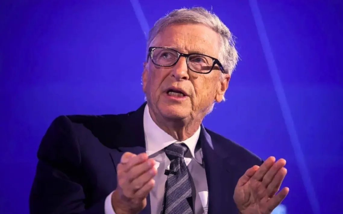 Bill Gates: AI je već dovoljno moćan da ubije milijardu ljudi, samoregulacija nije dovoljna