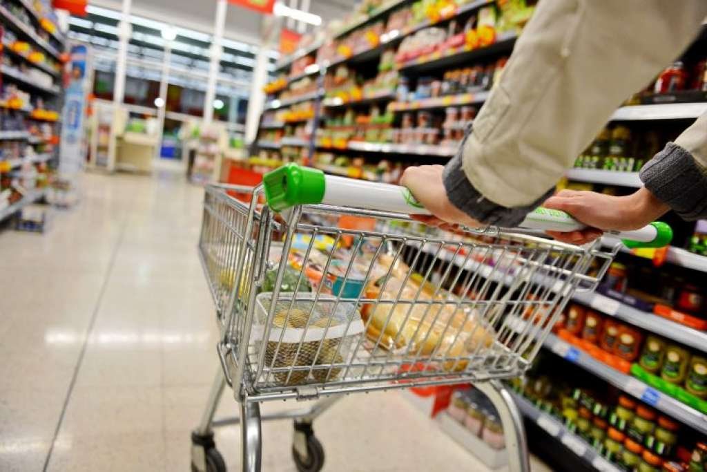 Pred nama je teška jesen: Poljoprivreda na koljenima, novi talas poskupljenja u BiH na vidiku