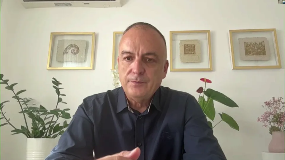 Aćimović: Moto ove kampanje je „I poslije mene – ja“, a građani više ni sa dvije plate ne mogu prehraniti porodicu