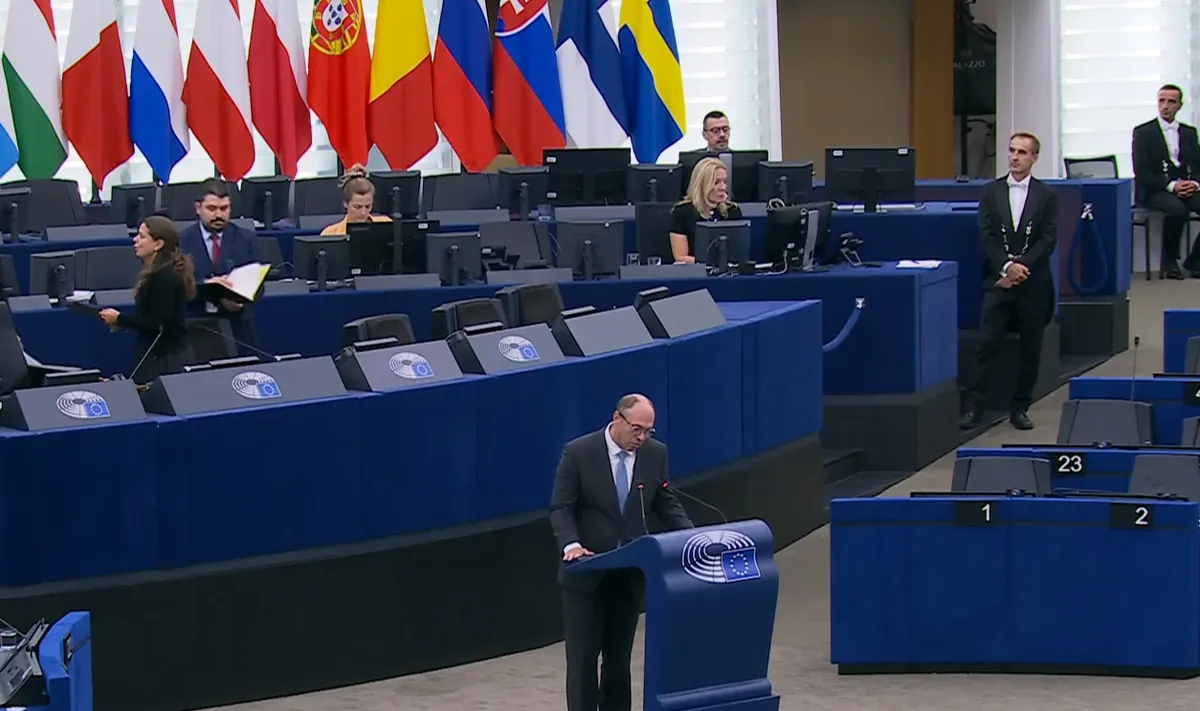 EP zatražio odlučniji stav prema Beogradu nakon Mladićeve sahre