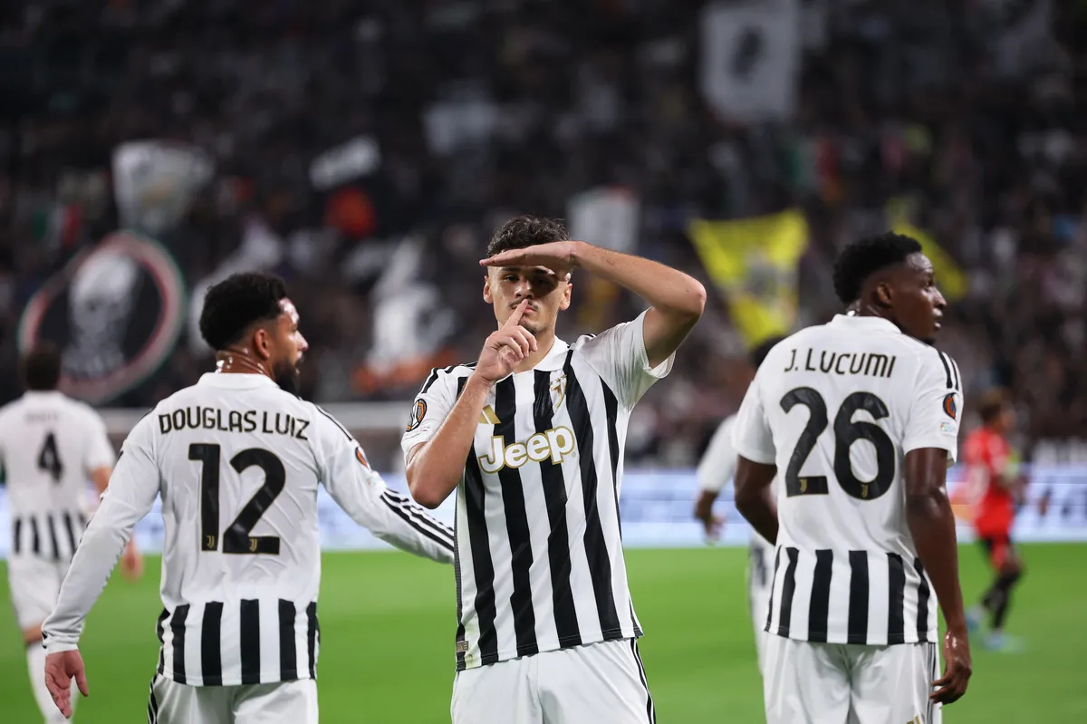 Juventus je poslao snažnu poruku Kerimu Alajbegoviću pred meč Zmajeva! (FOTO)