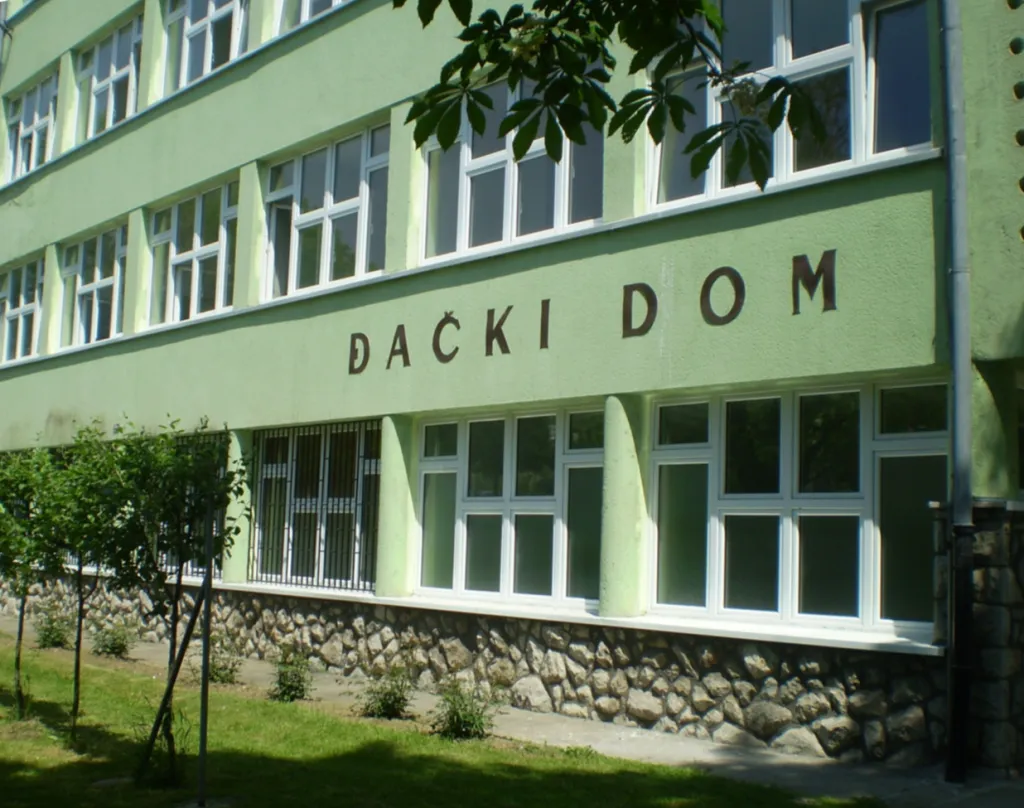 Za 220 KM puni pansion, odgoj i sport: Zenički đački dom u novoj školskoj godini ugostio 91 srednjoškolca