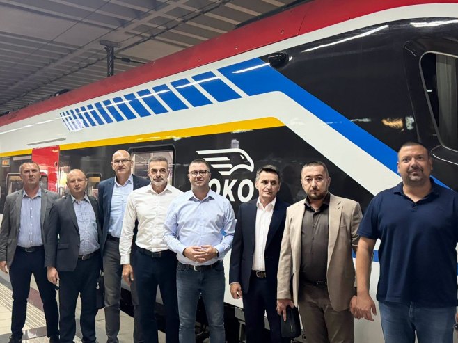 Republika Srpska ponovo vozom povezana sa Srbijom FOTO – Nova željeznička linija Zvornik–Beograd od decembra