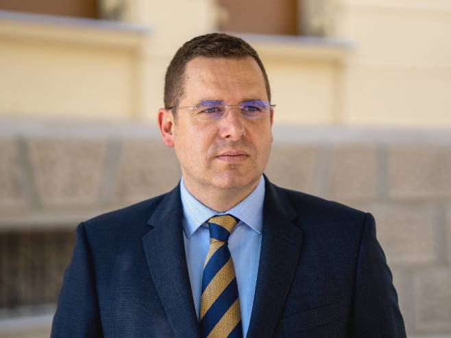 Kovačević: Samo diletanti i analfabete poput Božovića mogu sramne presude suda tzv. Kosova nazivati pravdom.
