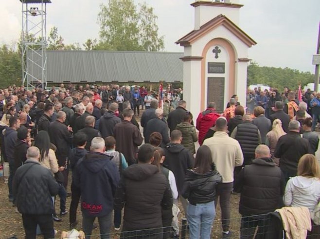 Rogosija kod Vlasenice: Sjećanje na stradanje 29 boraca VRS koje su muslimanske snage masakrirale