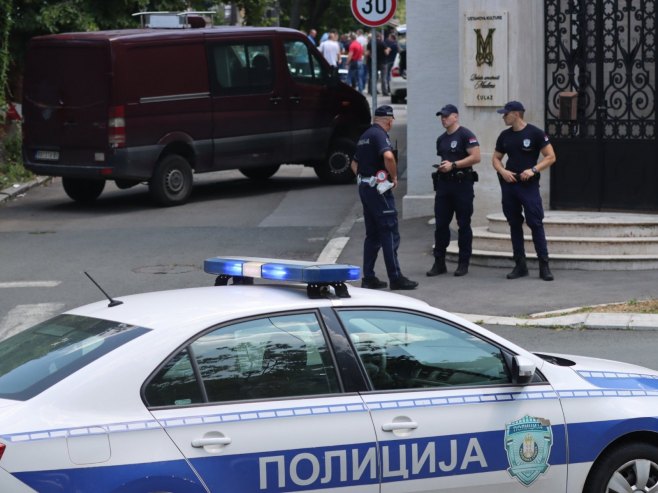 Beograd: Autobus udario u dva taksija, povrijeđeno pet osoba