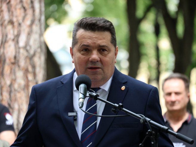Stevandić čestitao Dan srpskog jedinstva, slobode i nacionalne zastave