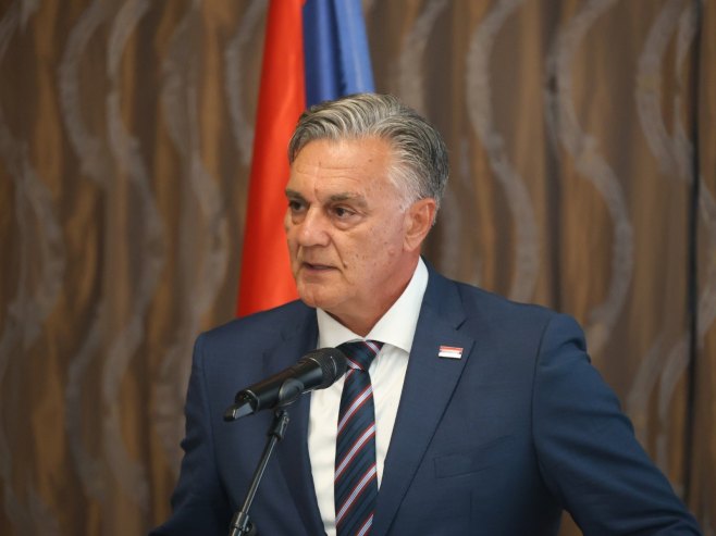 Karan: Biljana Plavšić dala lični doprinos stvaranju Srpske i izgradnji njenih institucija