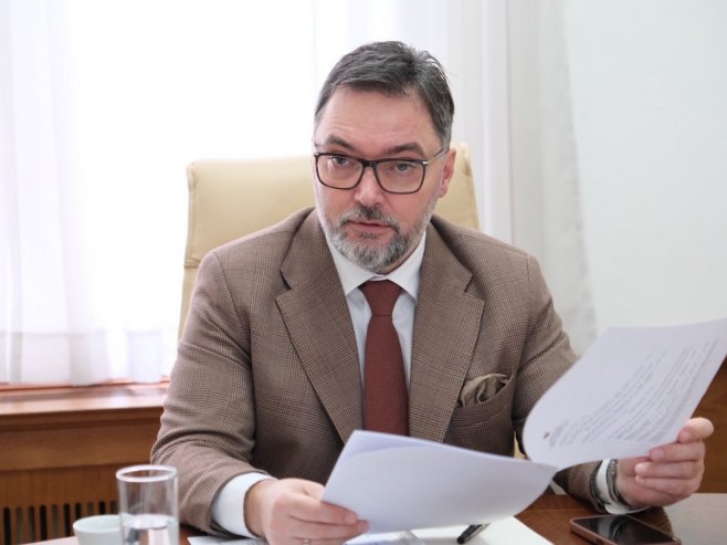 Košarac poručio Trivićevoj: Bolje je ćutati i biti smatran neznalicom, nego progovoriti i otkloniti svaku sumnju