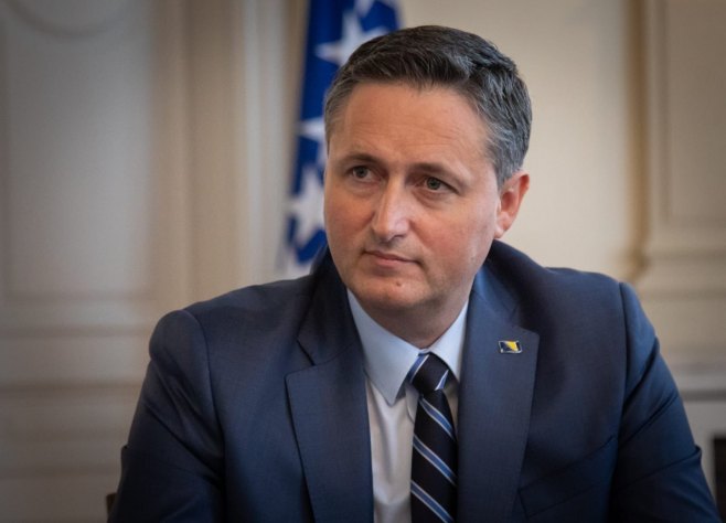 Suspenzijom rada međunarodnih članova Komisije za očuvanje nacionalnih spomenika raskrinkane tvrdnje Bećirovića