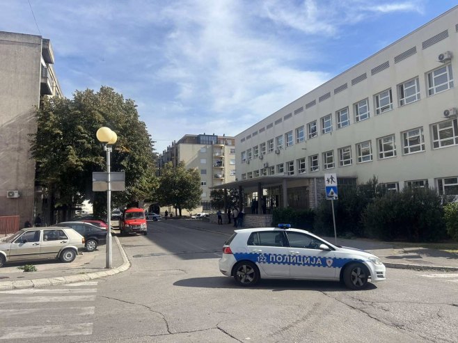 Dojava o bombi u Centru srednjih škola Trebinje