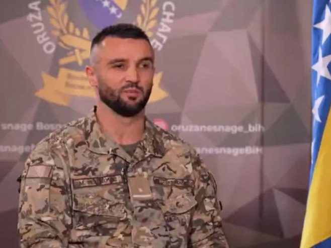 Lov na Srbe i zaštita za svoje: Dok Helez progoni vojnike zbog Mladića, oficiri slave Drekovića (FOTO)