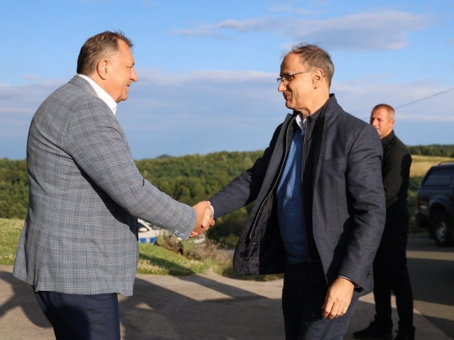 Dodik: Zabranom preleta Macutu bošnjački političari prevršili svaku mjeru